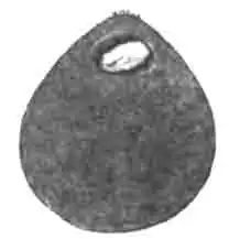 Вскрытый шар испанского копра после отложения в него яйца; вверху колыбель с яйцом Вскрытый шар испанского копра после отложения в него яйца; вверху колыбель с яйцом